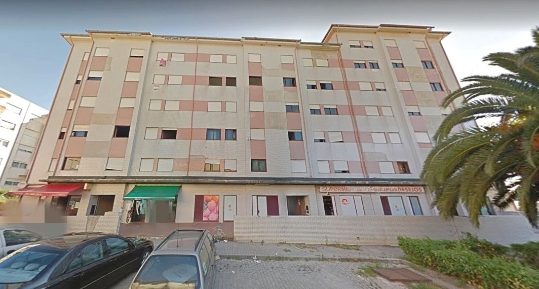 Venda conjunta de 2 apartamentos em Campanhã, Porto